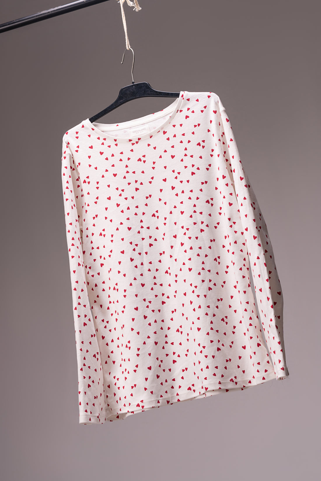 White & Red Heart Print Long Sleeve Top – Soft Cotton Everyday Wear