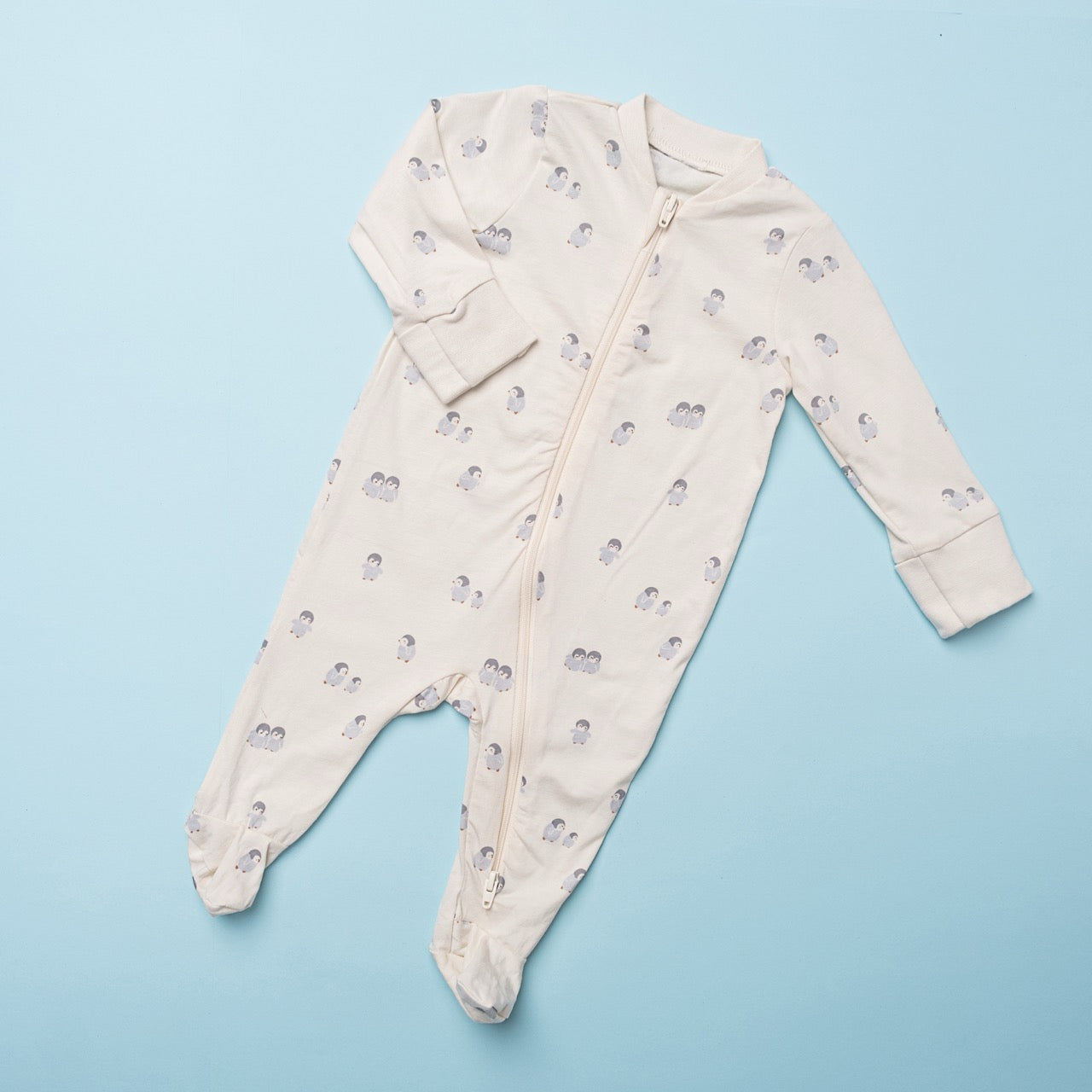Penguin Print Baby Footed Zipper Onesie